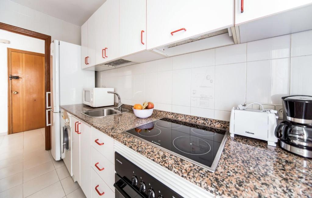 Stunning Apartment In Oropesa Del Mar Eksteriør bilde